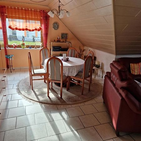 Casa Ulla Am Hallenbad Haiger ภายนอก รูปภาพ