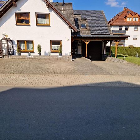Casa Ulla Am Hallenbad Haiger ภายนอก รูปภาพ